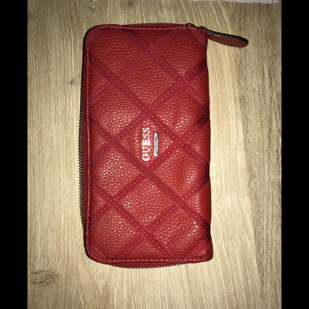 Guess Wallet